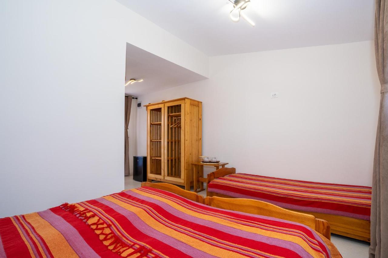Hotel Casa Nikita Vama Veche Exteriér fotografie