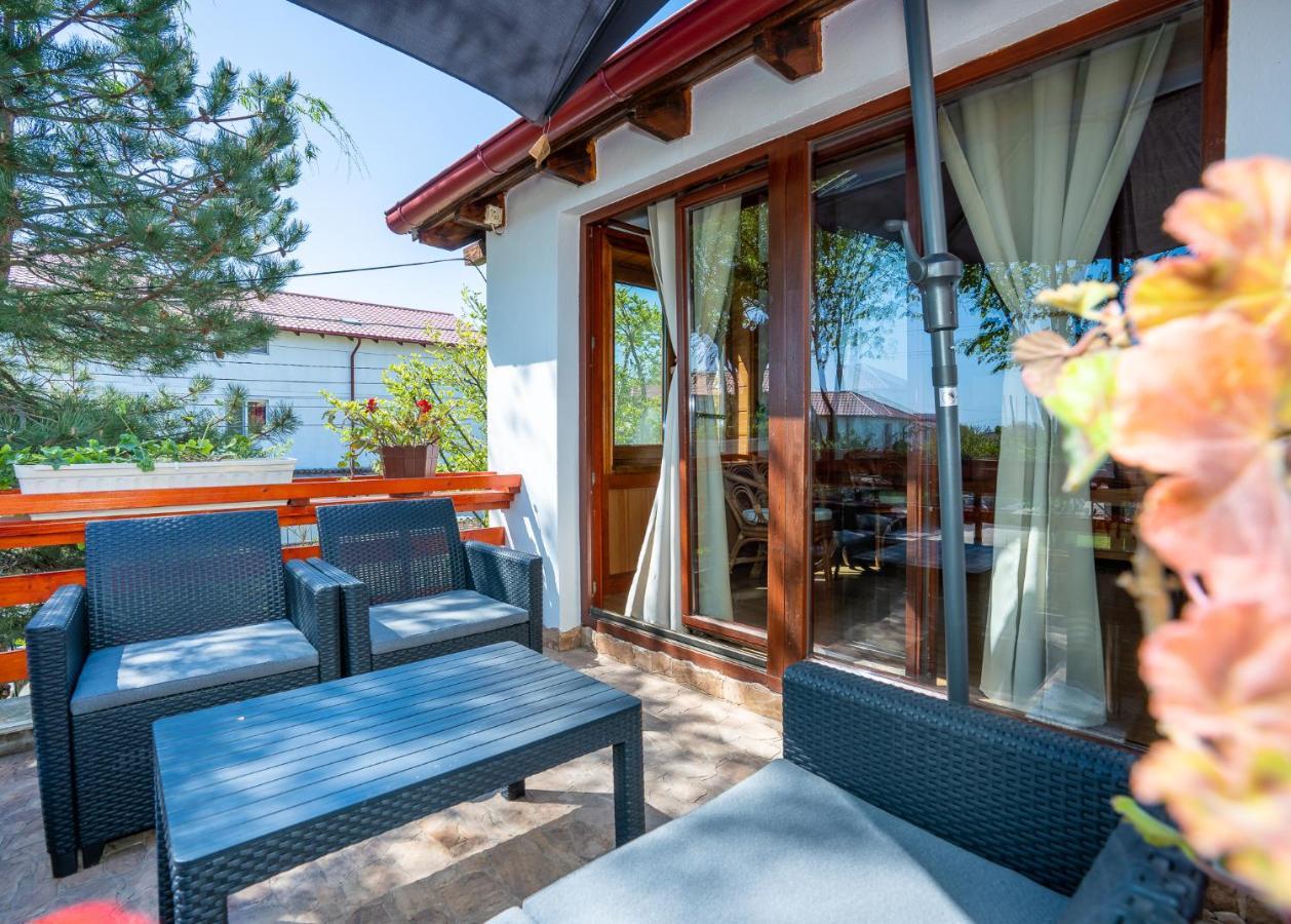 Hotel Casa Nikita Vama Veche Exteriér fotografie