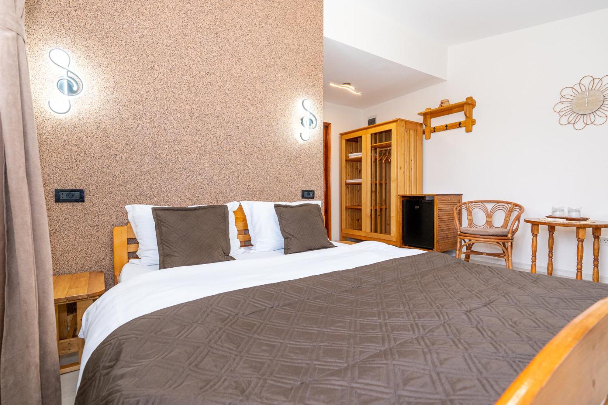 Hotel Casa Nikita Vama Veche Exteriér fotografie